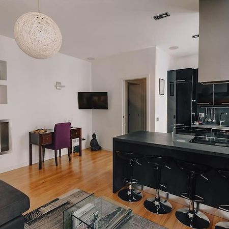 Casa Penelope Lägenhet Milano Exteriör bild
