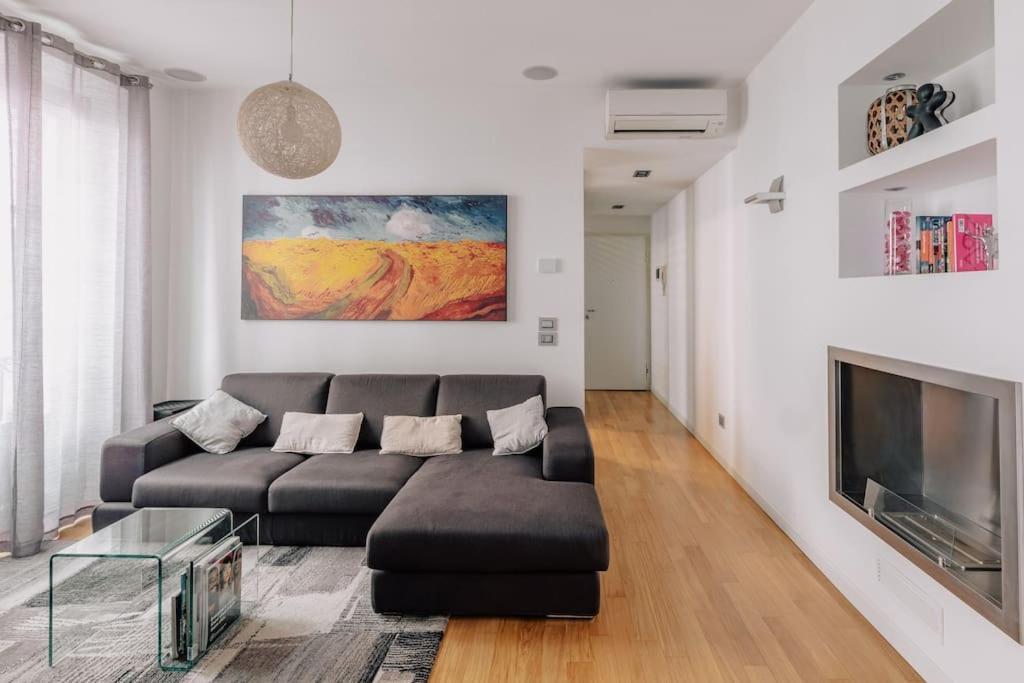 Casa Penelope Lägenhet Milano Exteriör bild