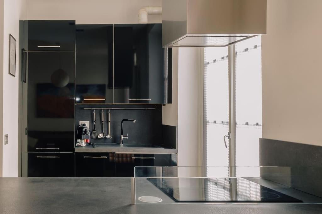 Casa Penelope Lägenhet Milano Exteriör bild